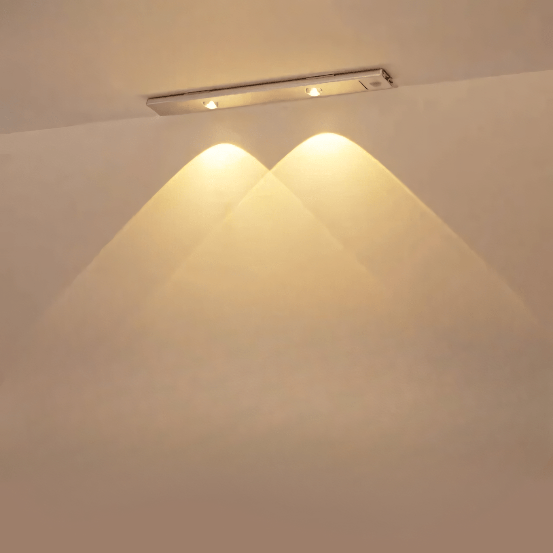 LumiLite – LED-Unterbauleuchte mit Bewegungsmelder, Weiß, Küche