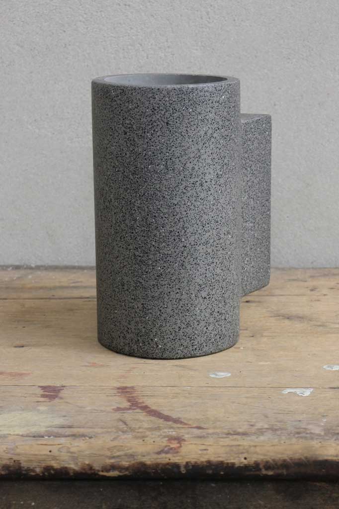 Außenwandleuchte | Betonkonstruktion, Up/Down Licht, IP65, LED 7