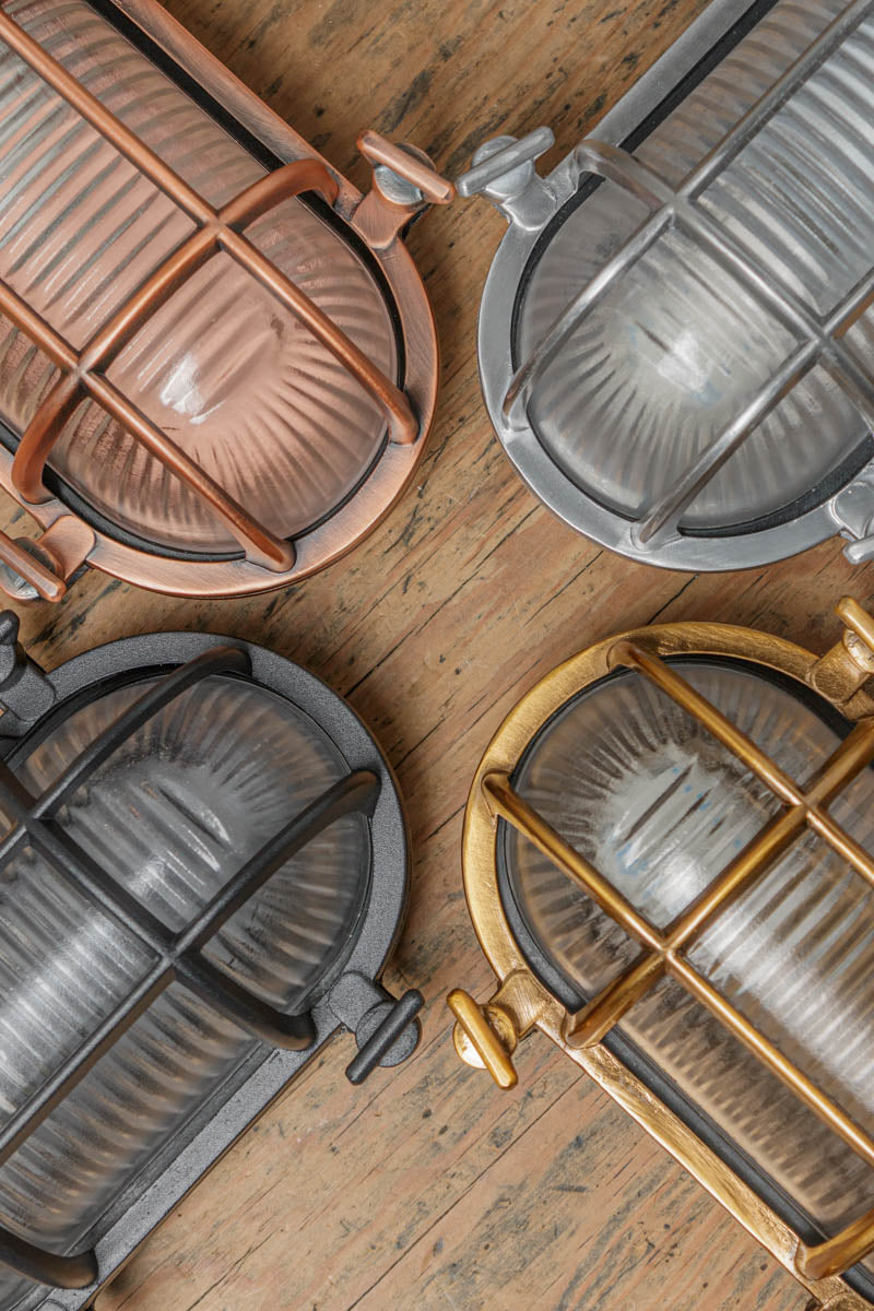 Außenwandleuchte | Robuste Edelstahlkonstruktion, Klare Glasabdeckung 3