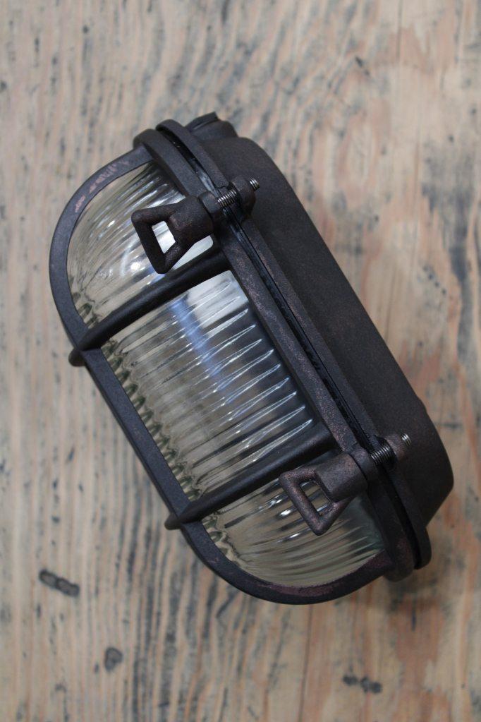 Außenwandleuchte | Robuste Edelstahlkonstruktion, Klare Glasabdeckung 8