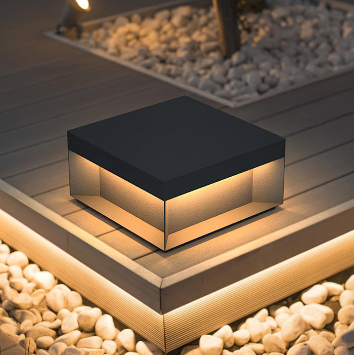 SolarGlow Gartenleuchte Modern LED Solar IP65 Schwarz für Terrasse