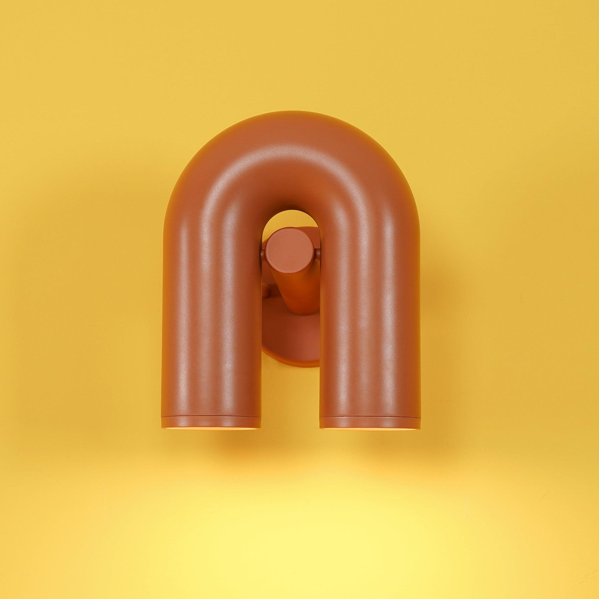 LumaCirkus – Moderne LED Wandleuchte Schwarz Stilvoll für Terrasse