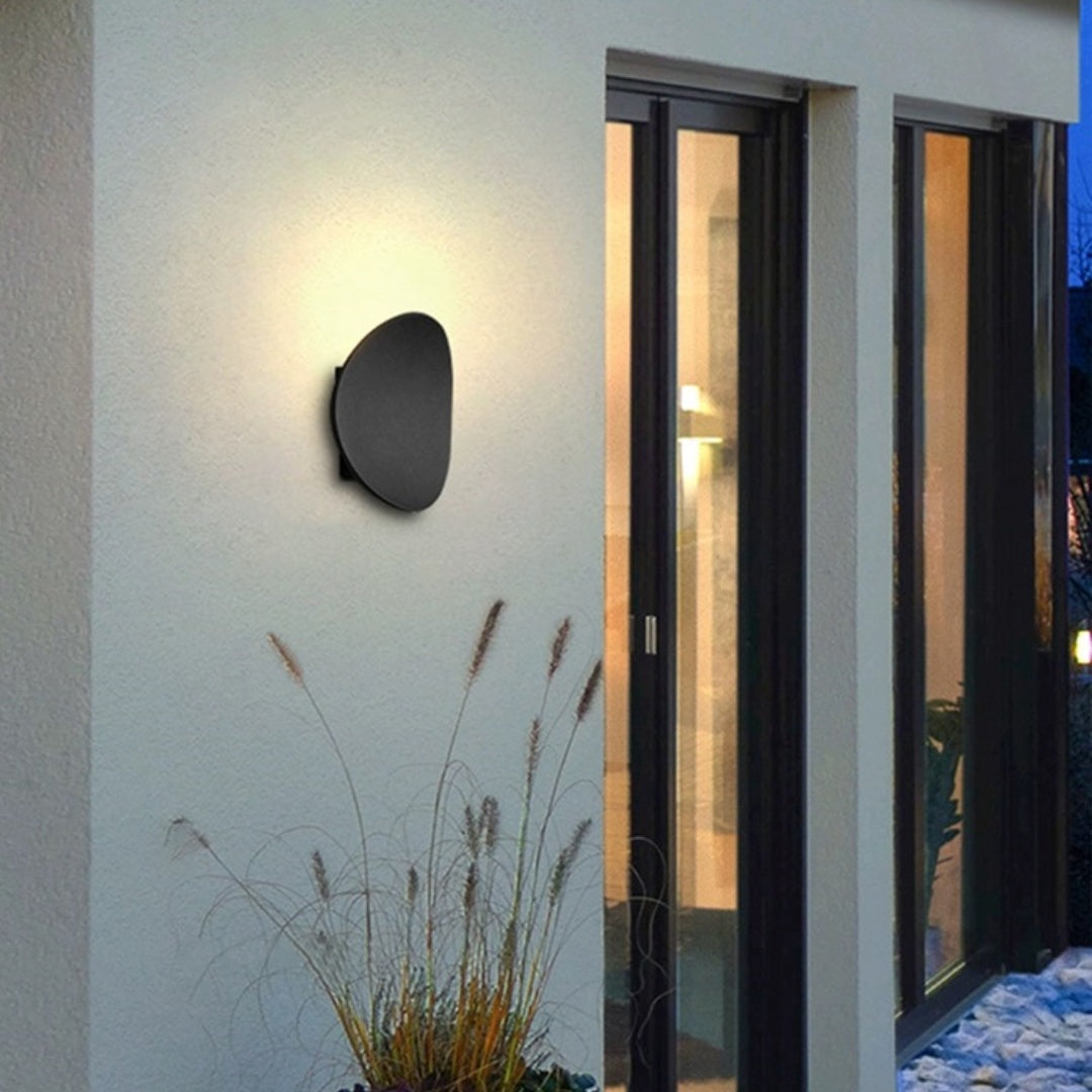 Aluminium Disc LED Wandleuchte - Minimalistisches Design für elegante Beleuchtung