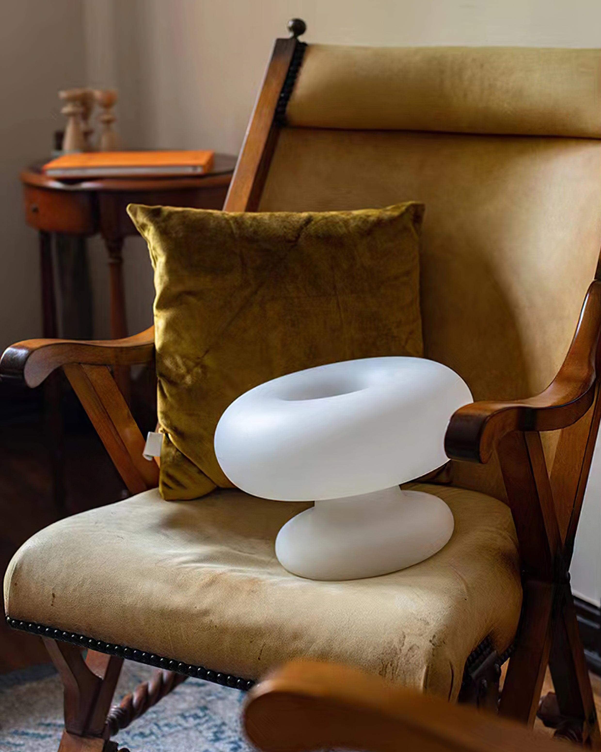 LumiDon Tischlampe – Modern, Donut-Form, Weiß,