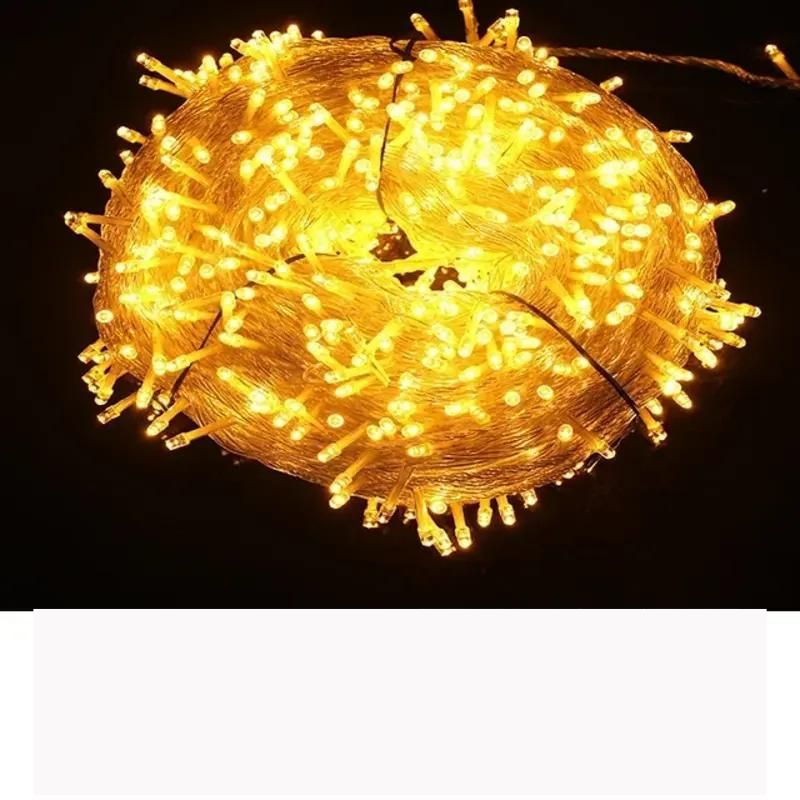 LichterGlanz – Festliche LED-Außenbeleuchtung Warmweiß Garten
