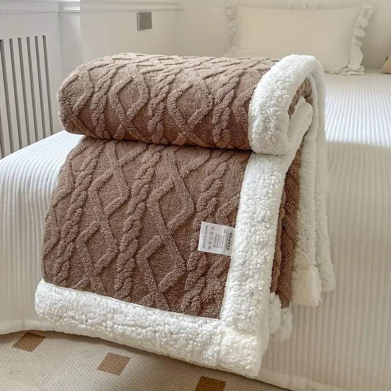 Fleecedecke | Wende-Design, Zwei Texturen für Vielseitigkeit 10