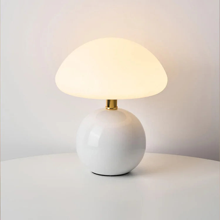 MushLume Französische Vintage-Pilzlampe LED Creme fürs Wohnzimmer
