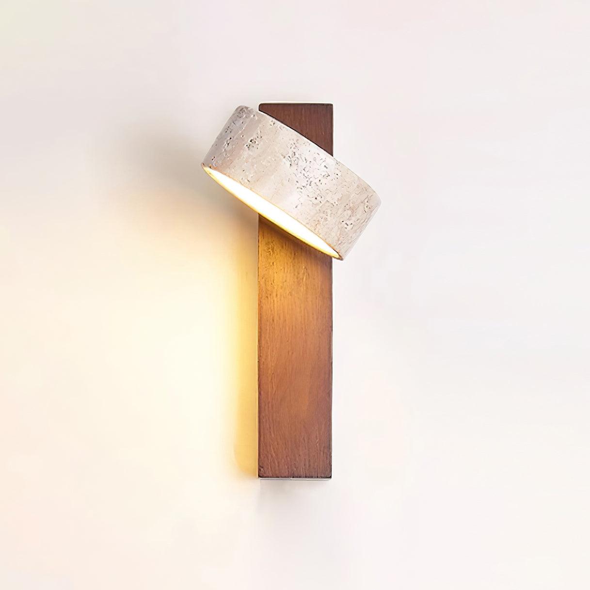 Wandleuchte aus Travertin und Holz