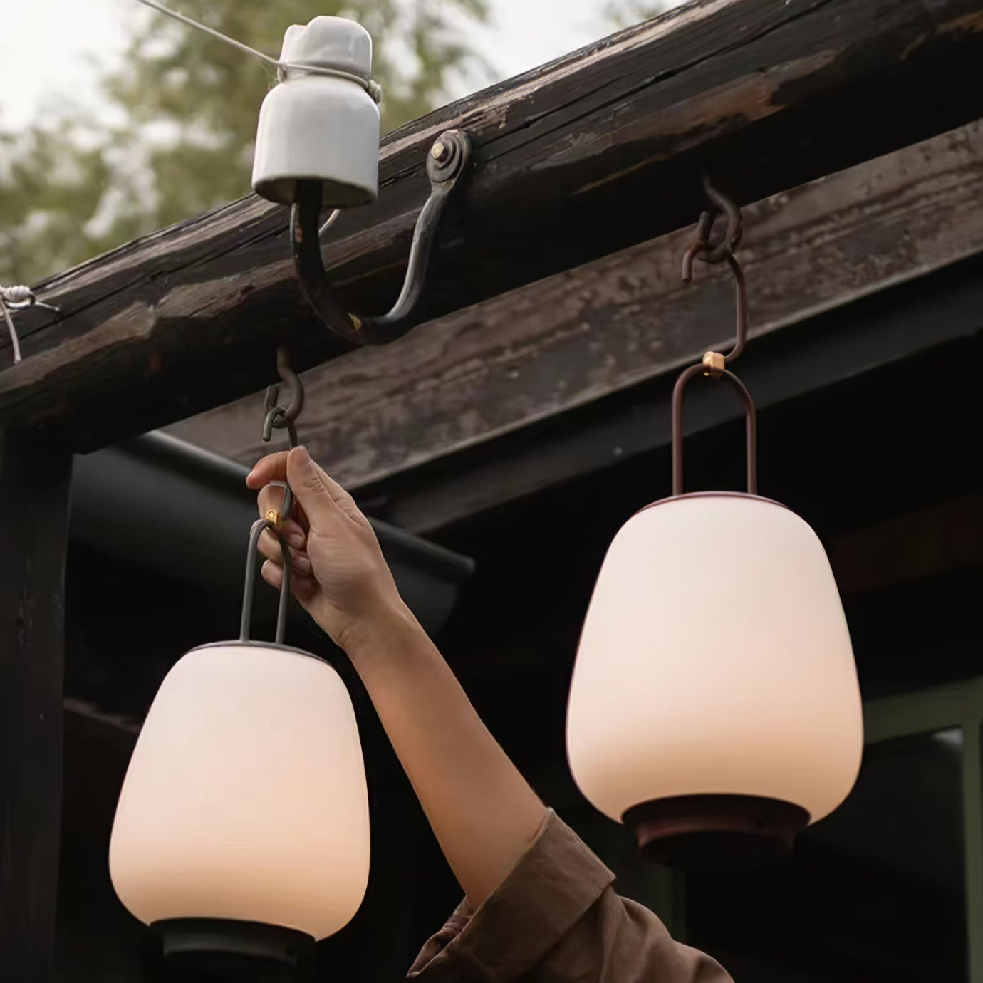 LuminaGo Tragbare Laternen-Tischlampe – Akku Warmweiß Garten & Terrasse