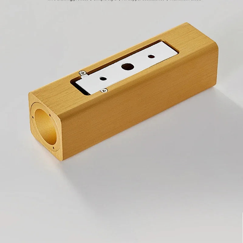 GlowLuxe LED-Wandleuchte - Energieeffizientes modernes Design für Schlafzimmer oder Flur