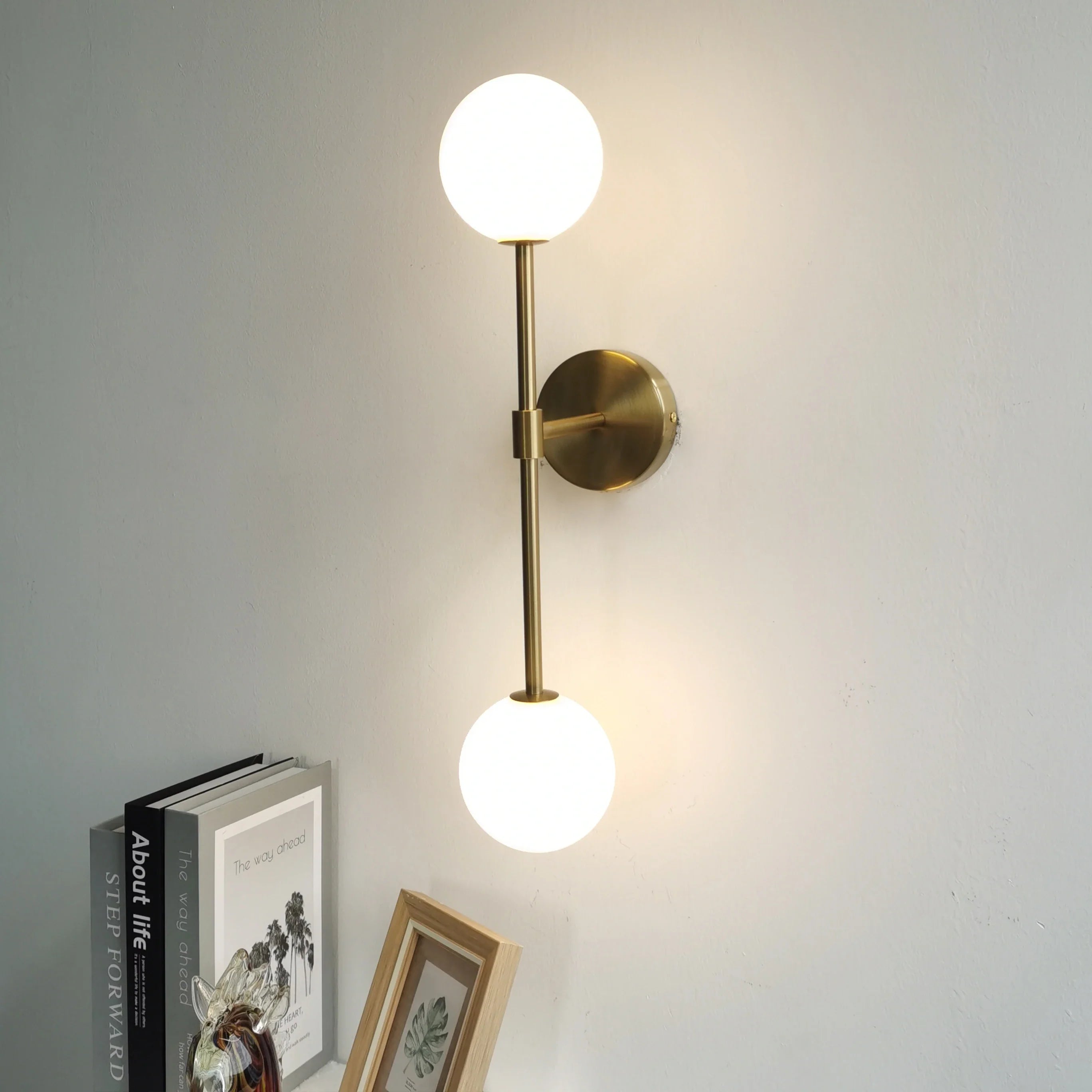 Radiantura - Moderne LED-Wandleuchte mit goldenem Design