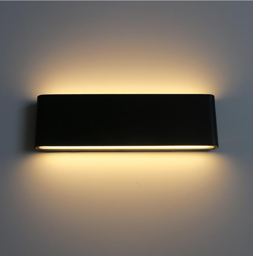 LumoUpDown Außenwandleuchte Modern LED Wasserdicht Schwarz für Terrass