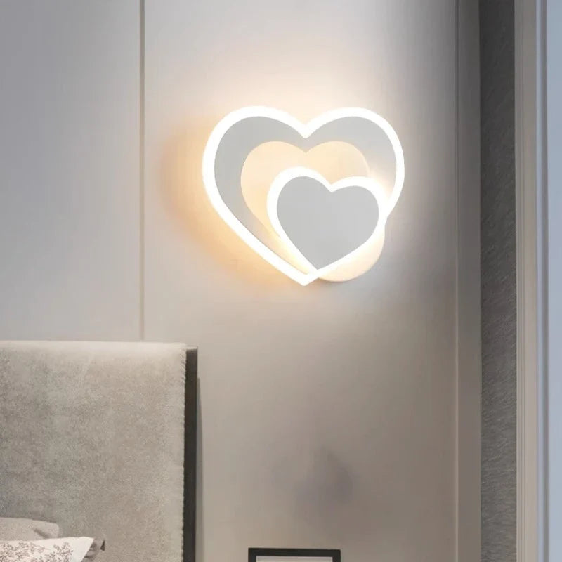 HeartBliss Lampe - Romantisches Herz Design für Schlafzimmer und Wohnzimmer