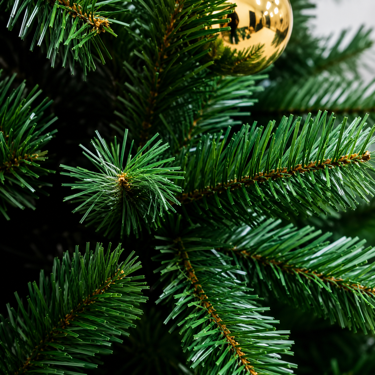 Künstlicher Weihnachtsbaum 6-7 Fuß mit weißen Lichtern und klappbaren Ästen