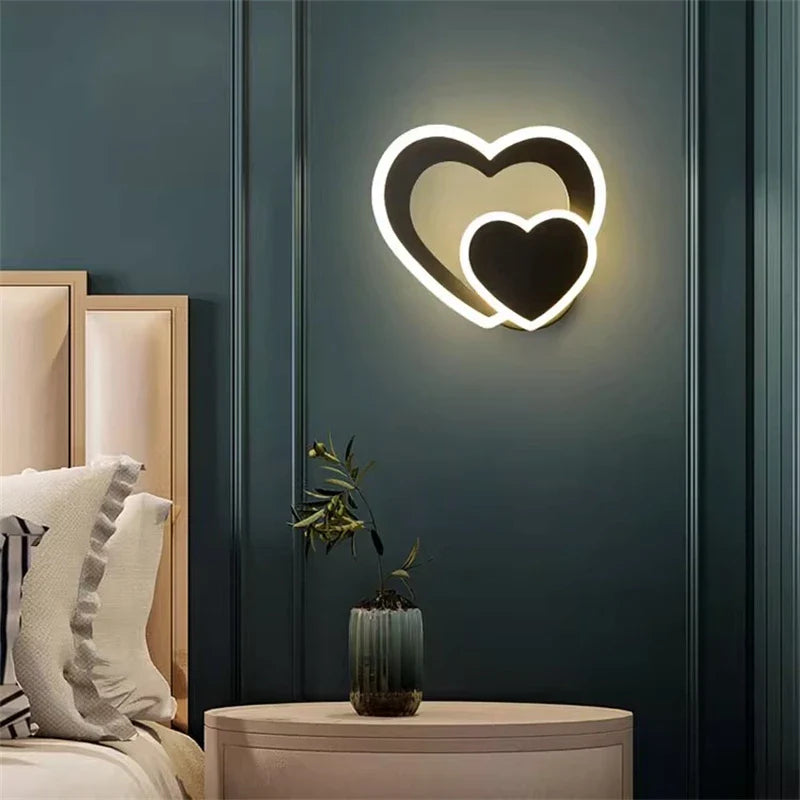 HeartBliss Lampe - Romantisches Herz Design für Schlafzimmer und Wohnzimmer