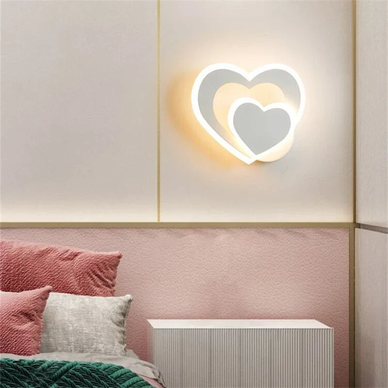 HeartBliss Lampe - Romantisches Herz Design für Schlafzimmer und Wohnzimmer