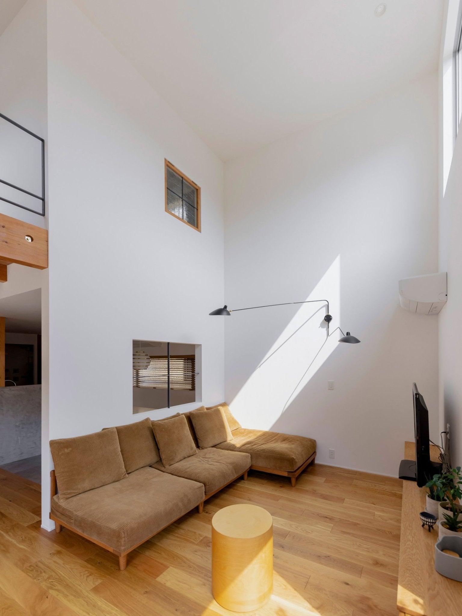 SerenLuce Wandleuchte – Modern, Gelenkarm, Schwarz, Für Wohnzimmer