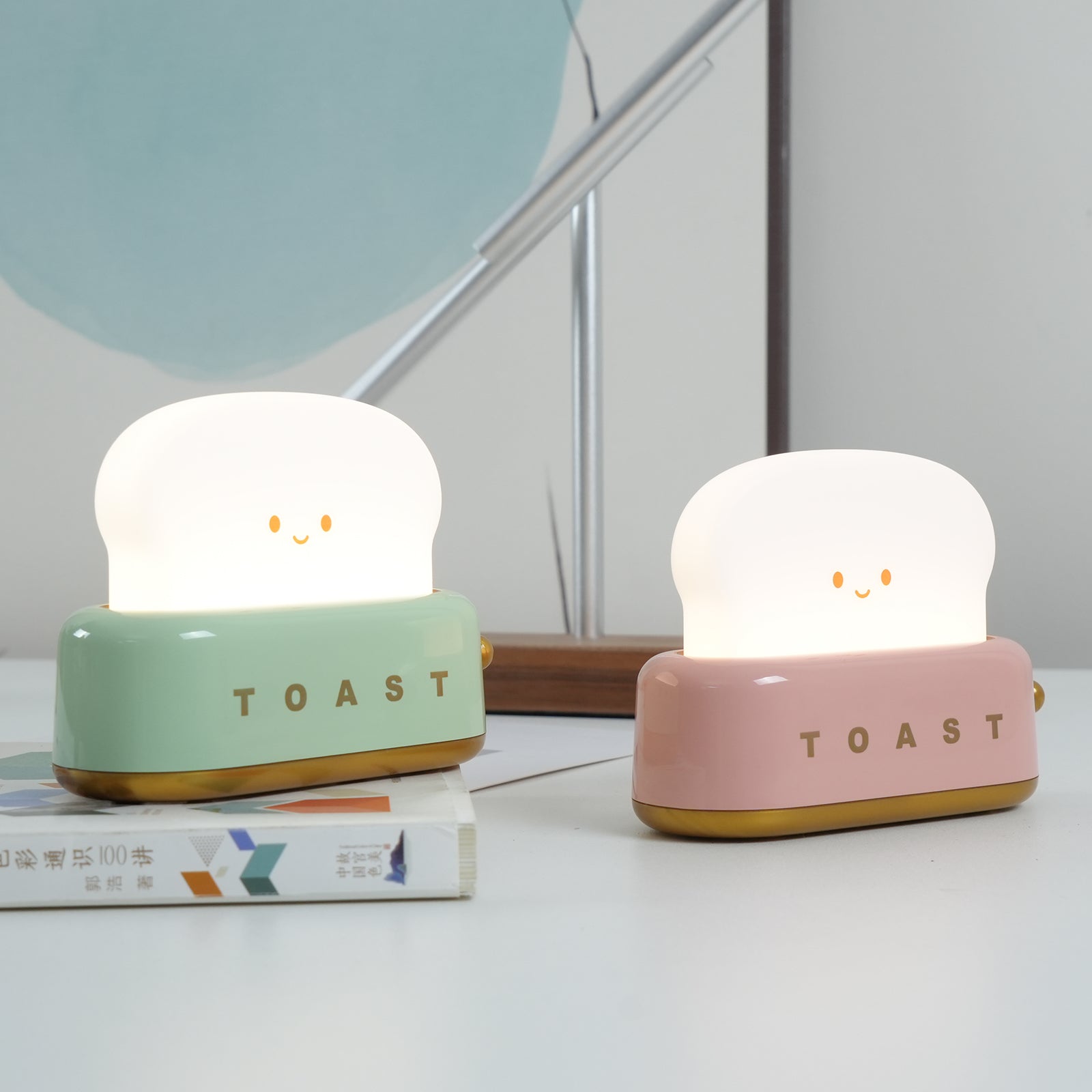 ToastGlow Tischlampe – Retro, Akku, Warmlicht, für Wohnzimmer