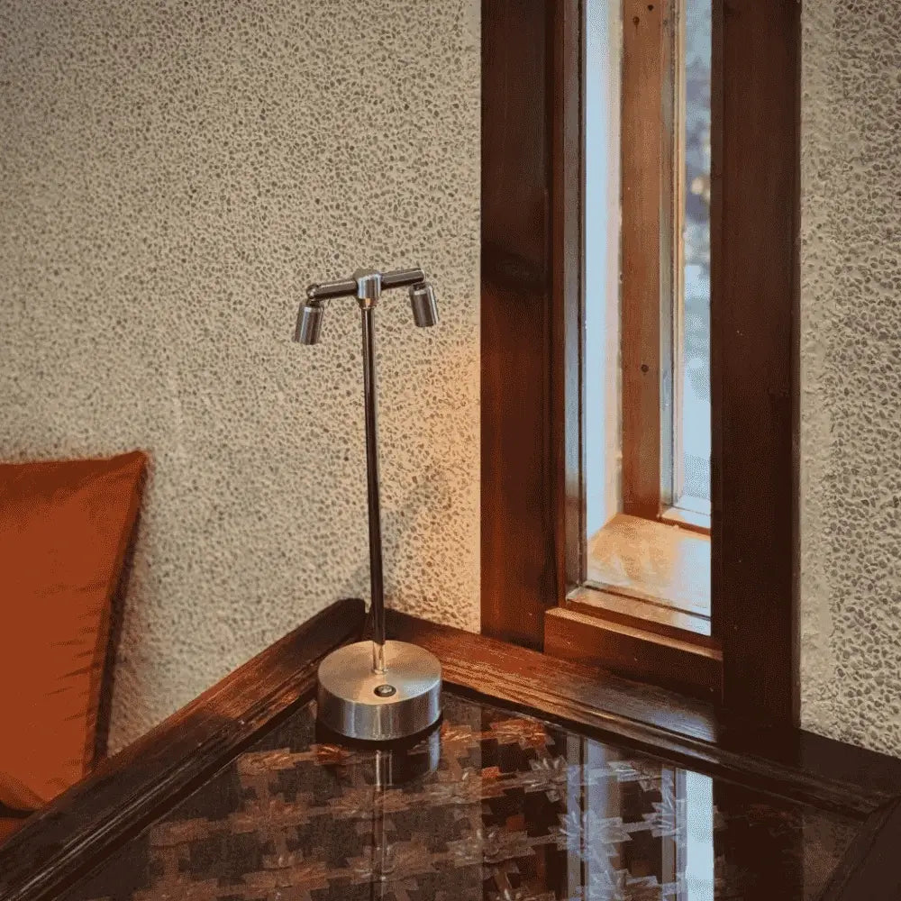 LumoLite Design-Tischlampe LED dimmbar schwarz fürs Büro