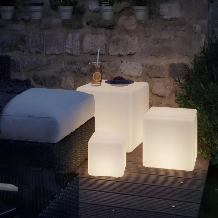 LED Gartenleuchte Würfel Weiß Außen für Terrasse und Garten IP65 Modernes Design