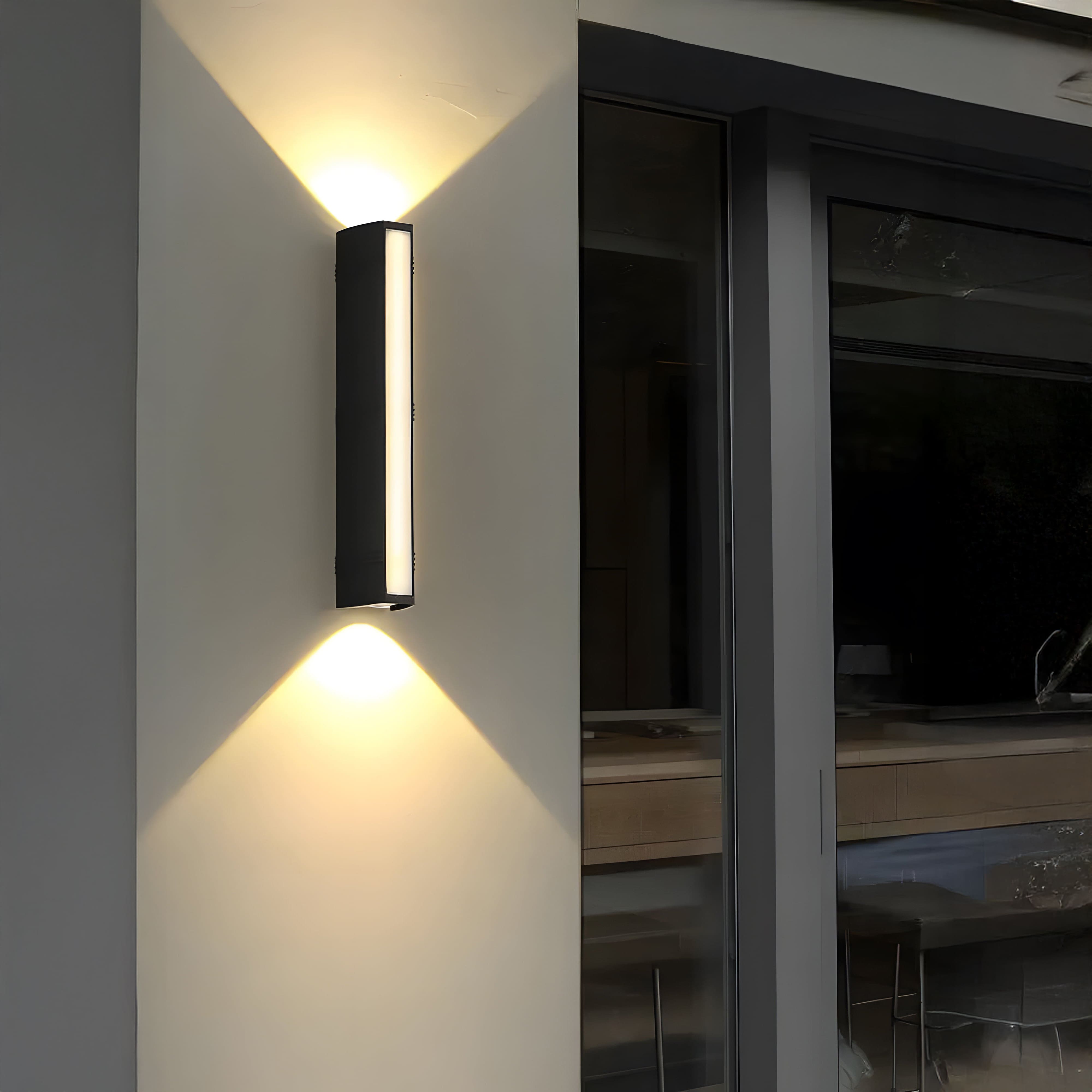 Wandleuchte | Minimalistisches Design, Robustes Aluminiumgehäuse, LED, IP65 4