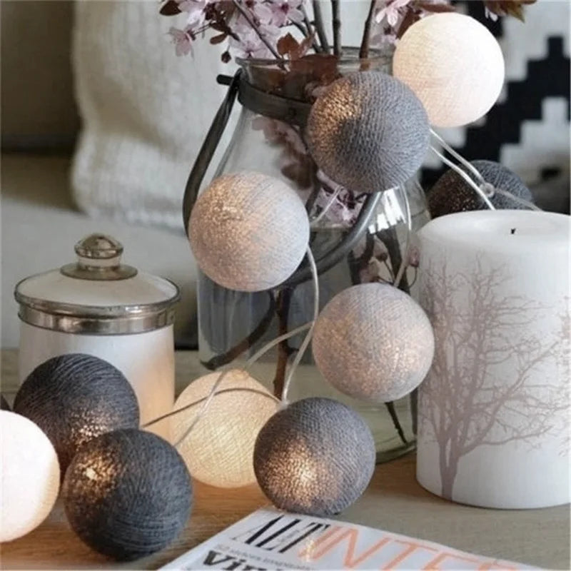 Baumwollkugel Lichterkette mit USB, LED Cotton Ball Lichterkette in fünf Farben