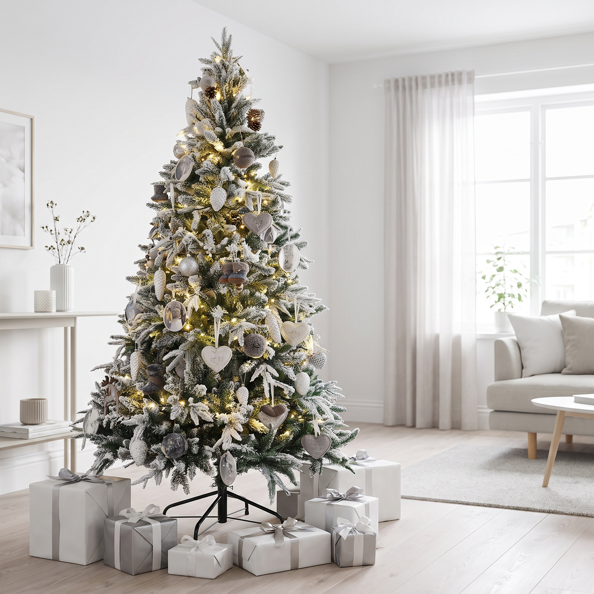 Geschmückter Weihnachtsbaum mit LED Beleuchtung, klappbarer Christbaum in 1 Minute aufgestellt