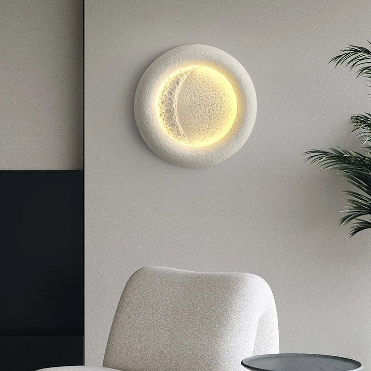 LunaGlanz – Moderne LED-Wandleuchte Mondform Warmweiß Wohnzimmer