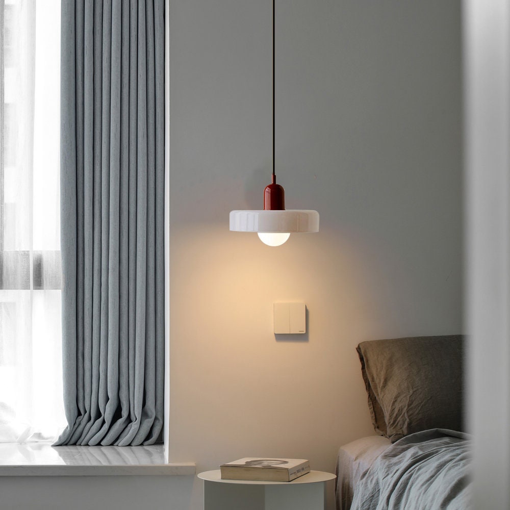 Verstellbare Bauhaus Pendelleuchte aus Glas – Esszimmer & Wohnzimmer Beleuchtung