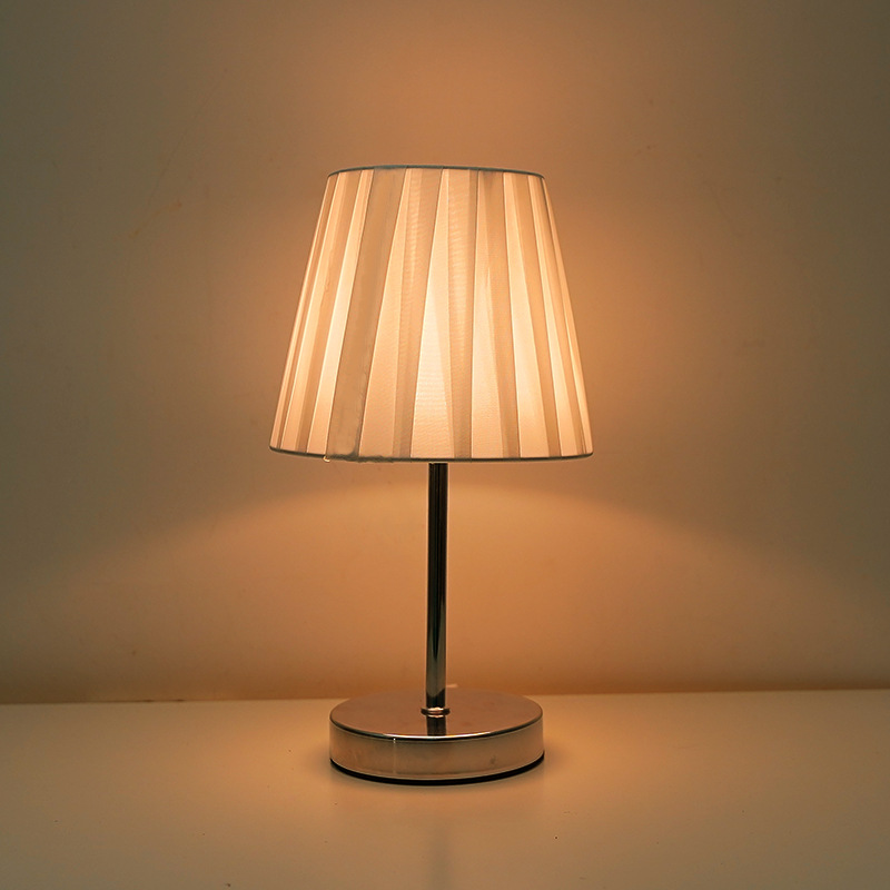 AuroraWood – Kabellose LED-Tischleuchte, Holzfinish, USB, Wohnzimmer