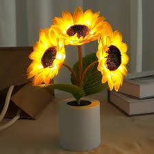 SolarBlüte Gartenlampe – Sonnenblumen-Design, LED, leuchtend, für Terrasse