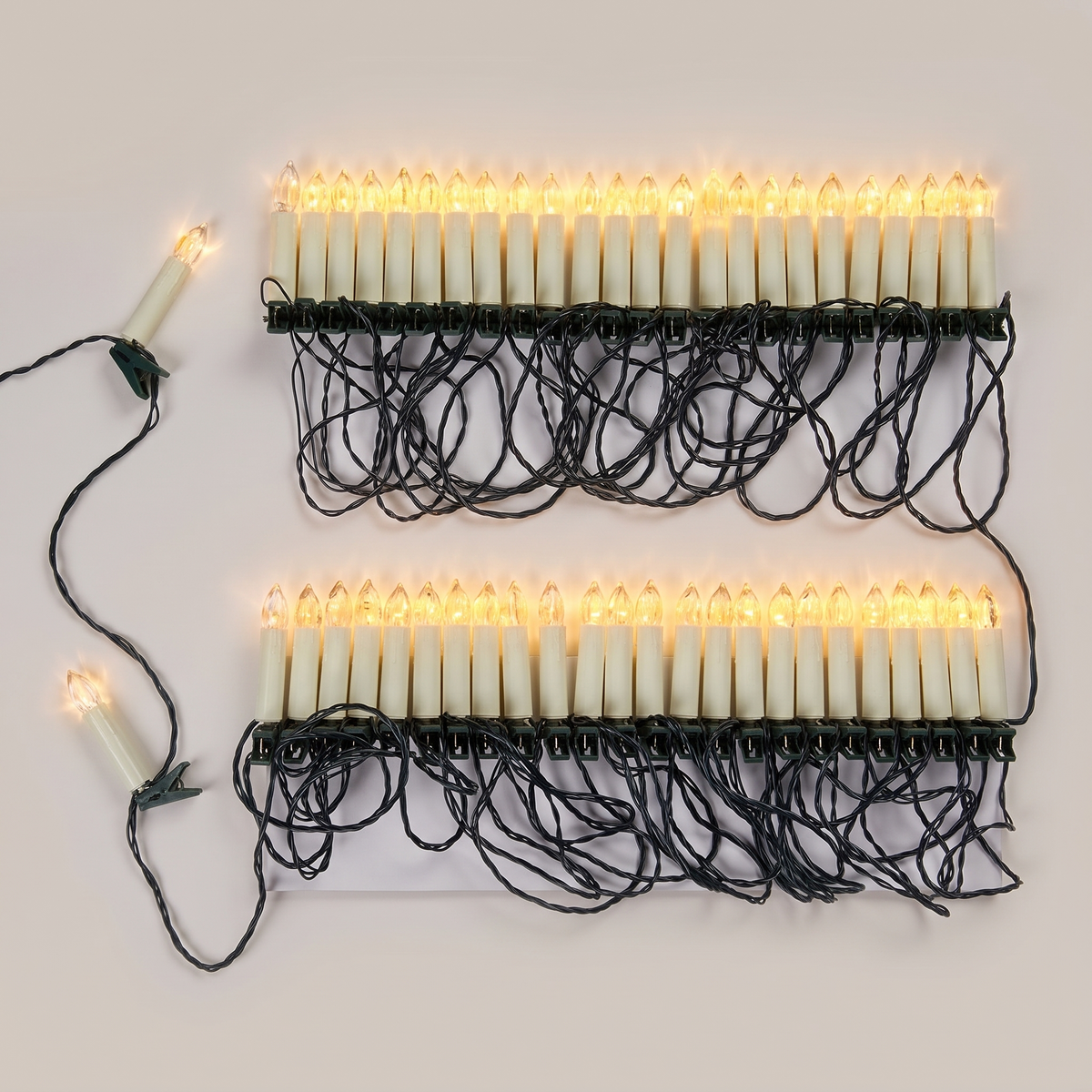 LED Weihnachtsbaumkerzen Lichterkette 50 Kerzen mit Clips, Creme Warmweiß, 14,7 m